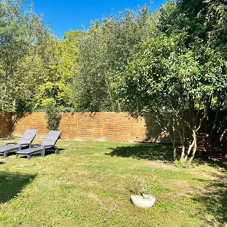 Avec Jacuzzi Et Jardin - Jusqu'a 8 Pers - Apartman *